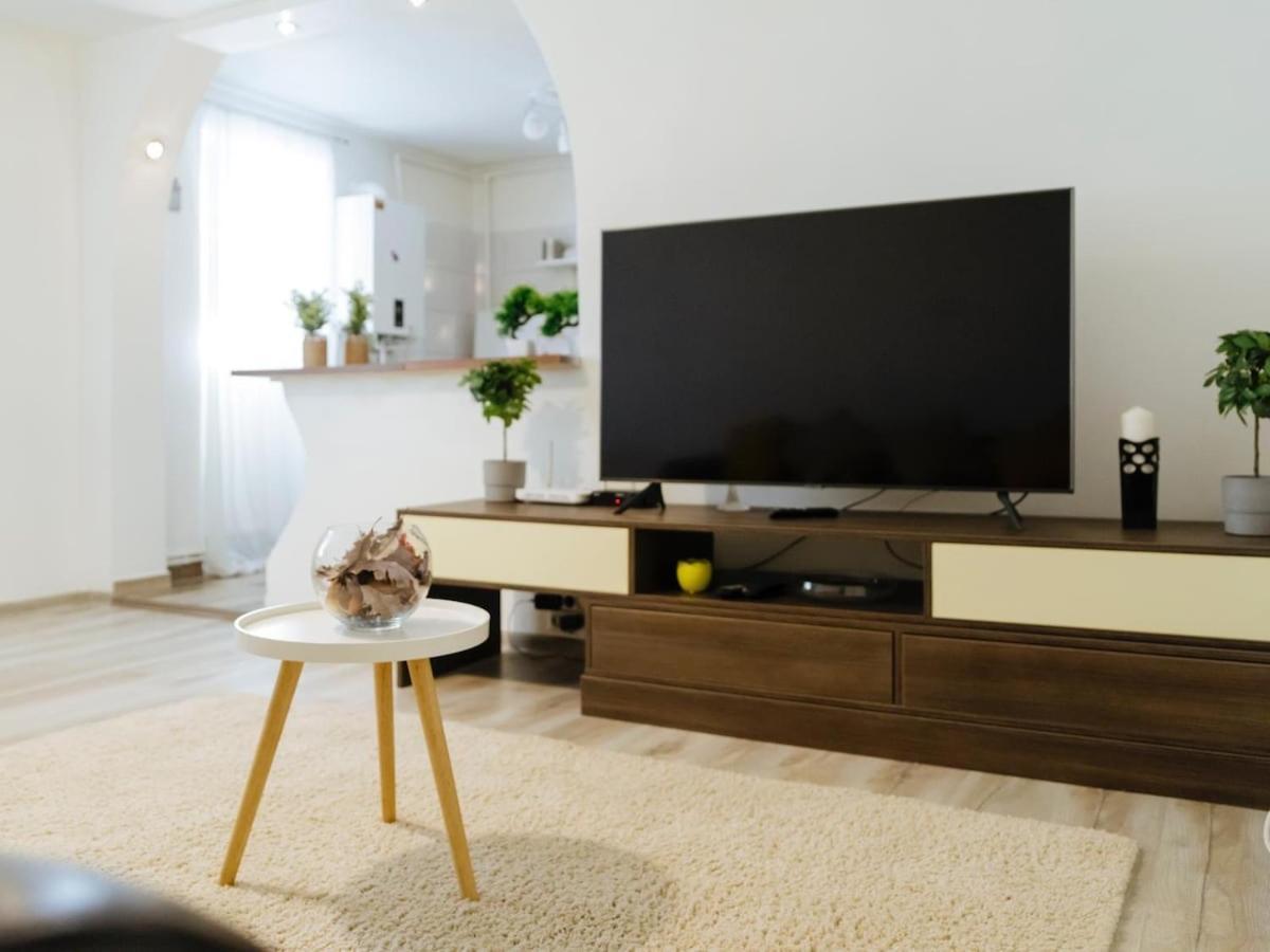 Apartament cu 2 dormitoare